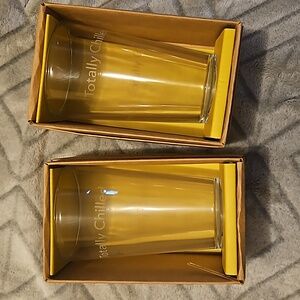 Hallmark Pint Drinking Glasses "Totally Chilled" set of 2